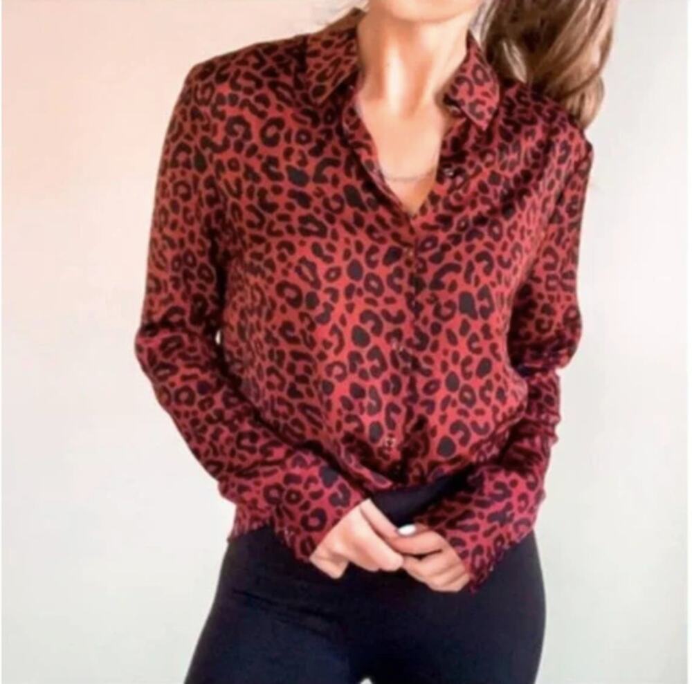 David Lerner x Evereve Portman Animal Print Button Down Blouse // XS